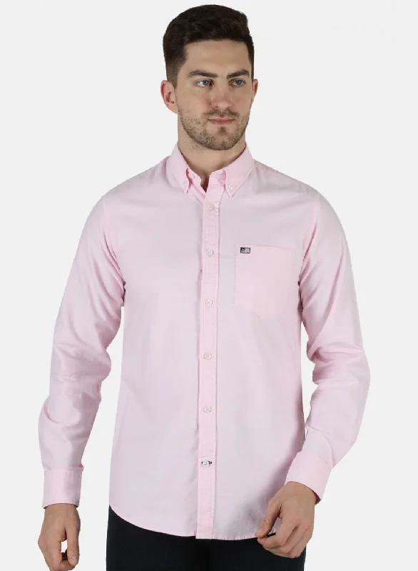 Men's Relaxed-Fit Shirts for Casual ComfortMen Pink Solid Shirt