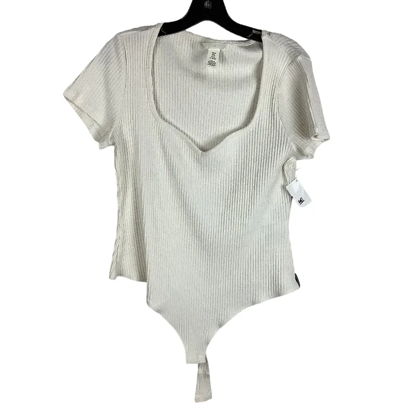 Top Short Sleeve Basic By H&m In Cream, Size: Xl