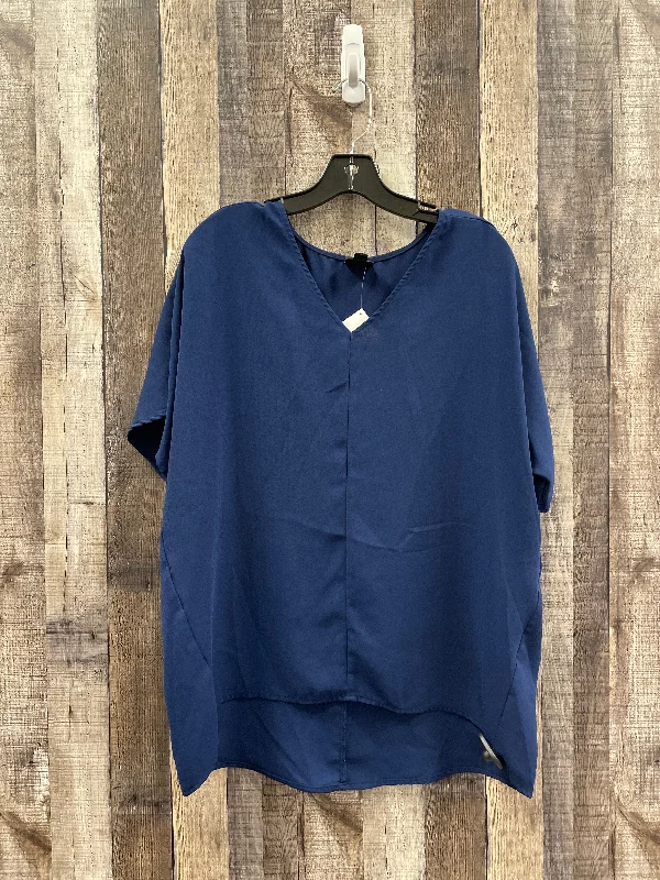 Top Short Sleeve By Worthington In Blue, Size: M